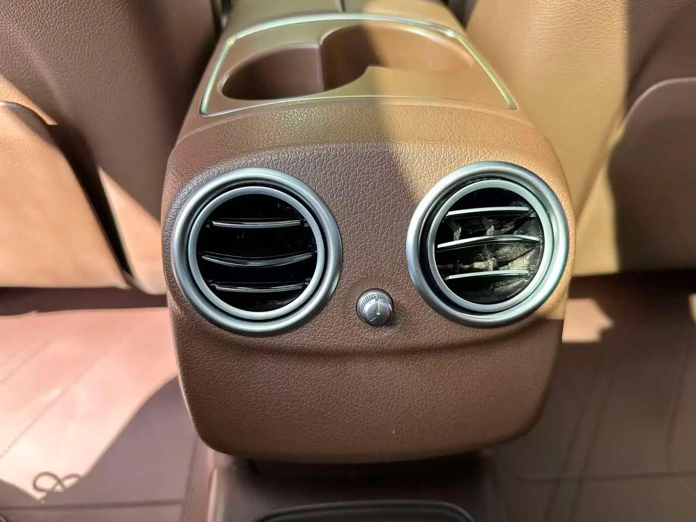 Mercedes-Benz E-Class 2019 — Şəkil 14/20