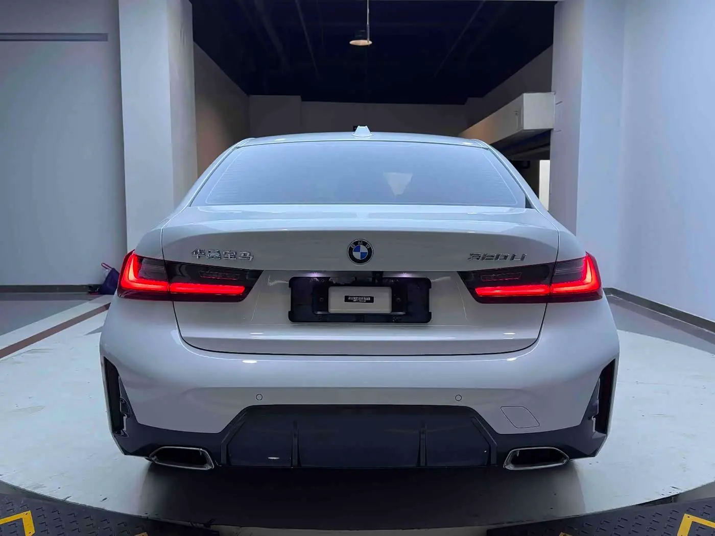 BMW 3 Series 2023 — Photo 5/20