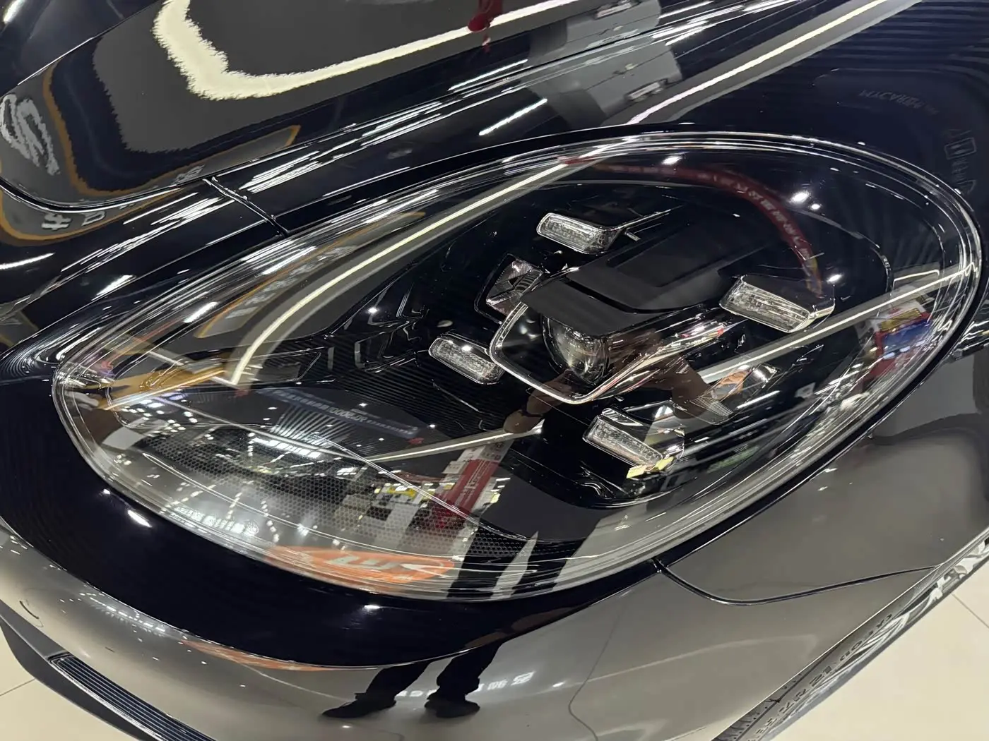 Porsche Panamera 2018 — Photo 3/19