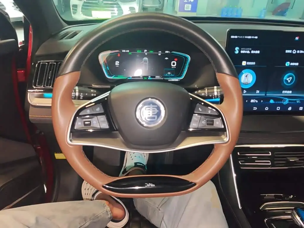 BYD Tang New Energy 2023 — Photo 11/20