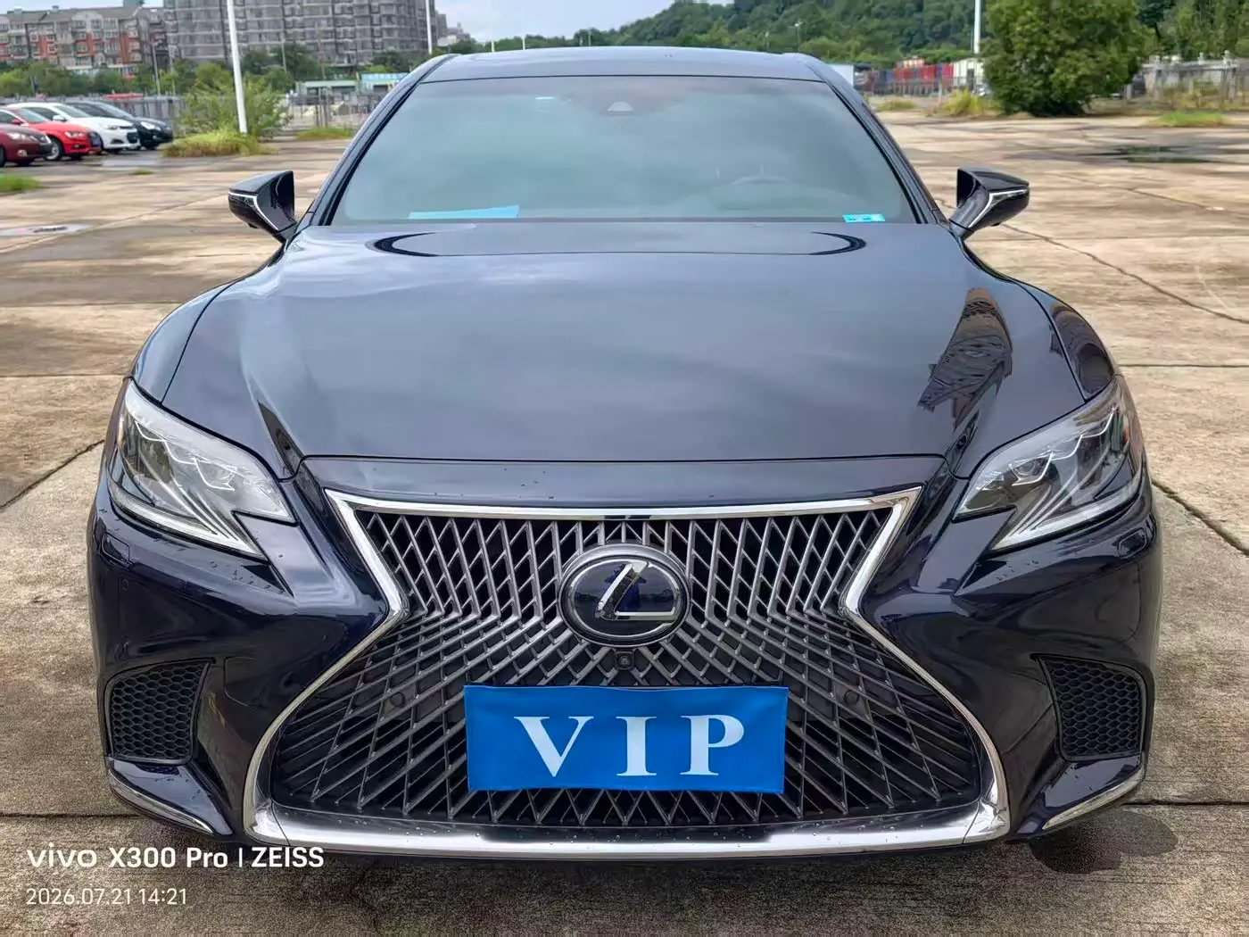 Lexus LS 2020 — Фото 2/15