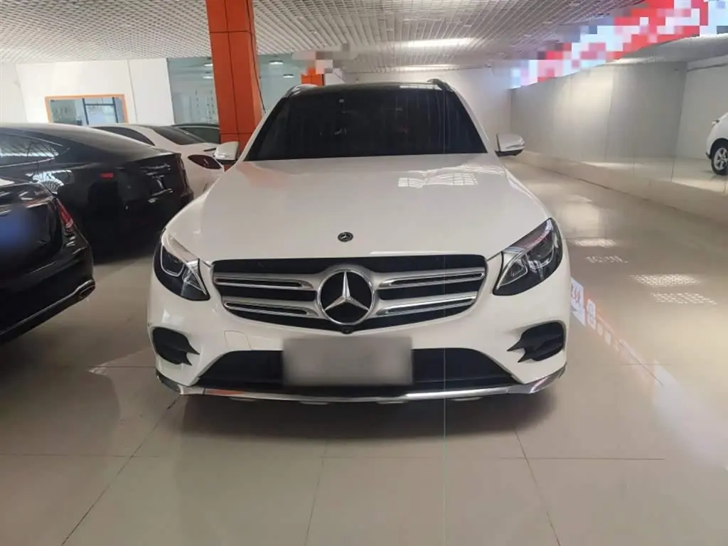 Mercedes-Benz GLC 2019 — Фото 3/20