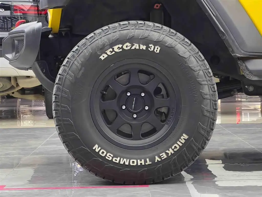 Jeep Wrangler 2021 — Фото 5/20