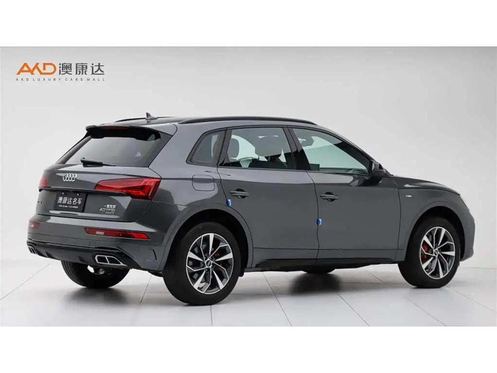 Audi Q5L 2024 — Photo 3/10