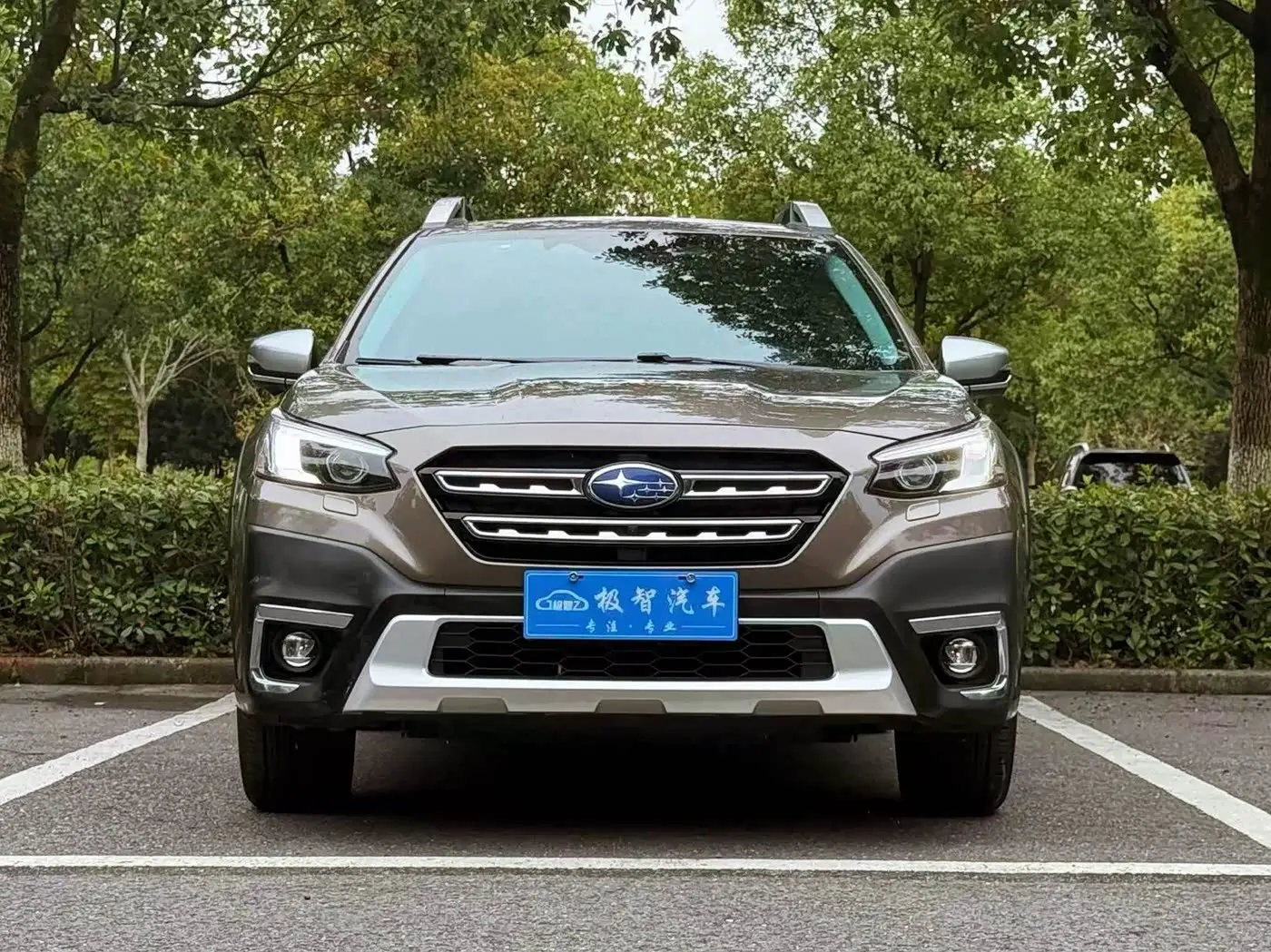 Subaru Outback 2021 — Photo 2/15