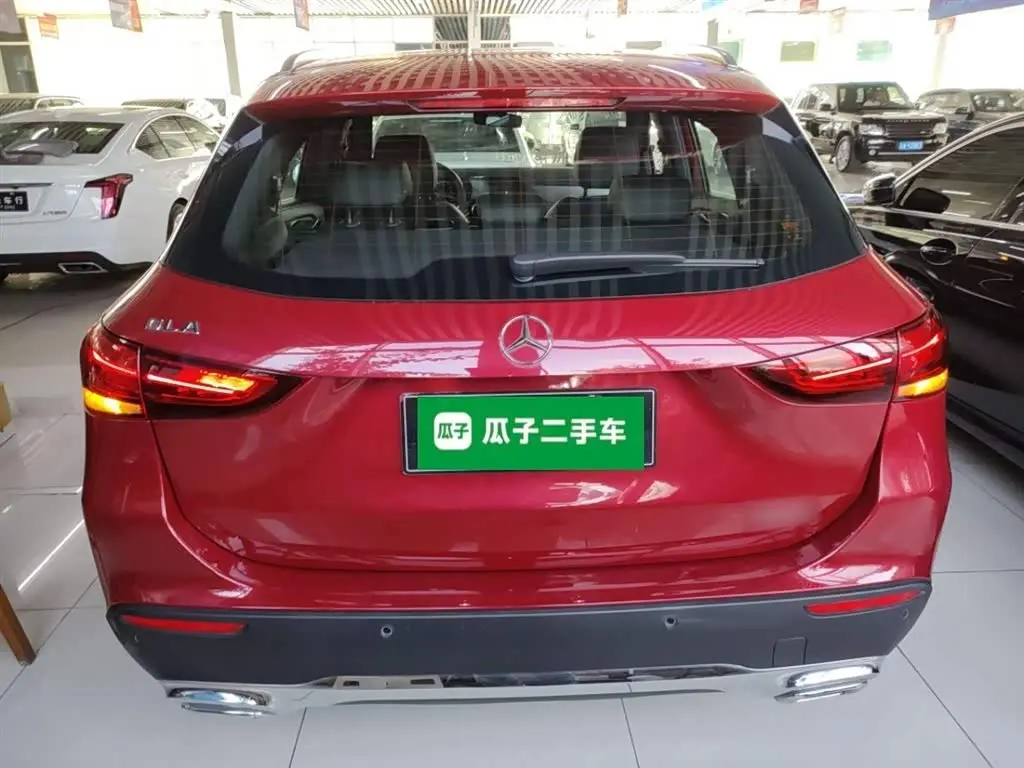 Mercedes-Benz GLA 2020 — Photo 6/20