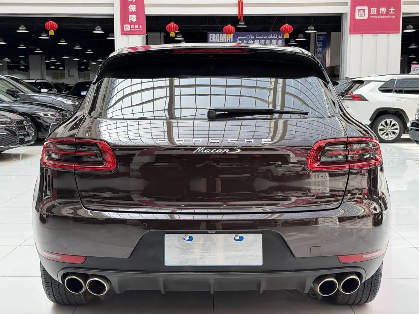 Porsche Macan 2018 — Photo 16/17