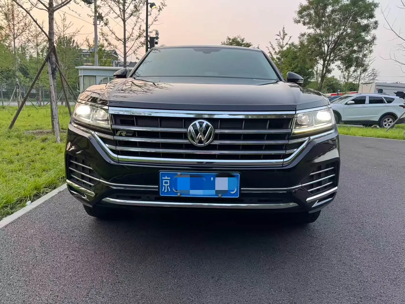 Volkswagen Touareg 2019 — Фото 2/20