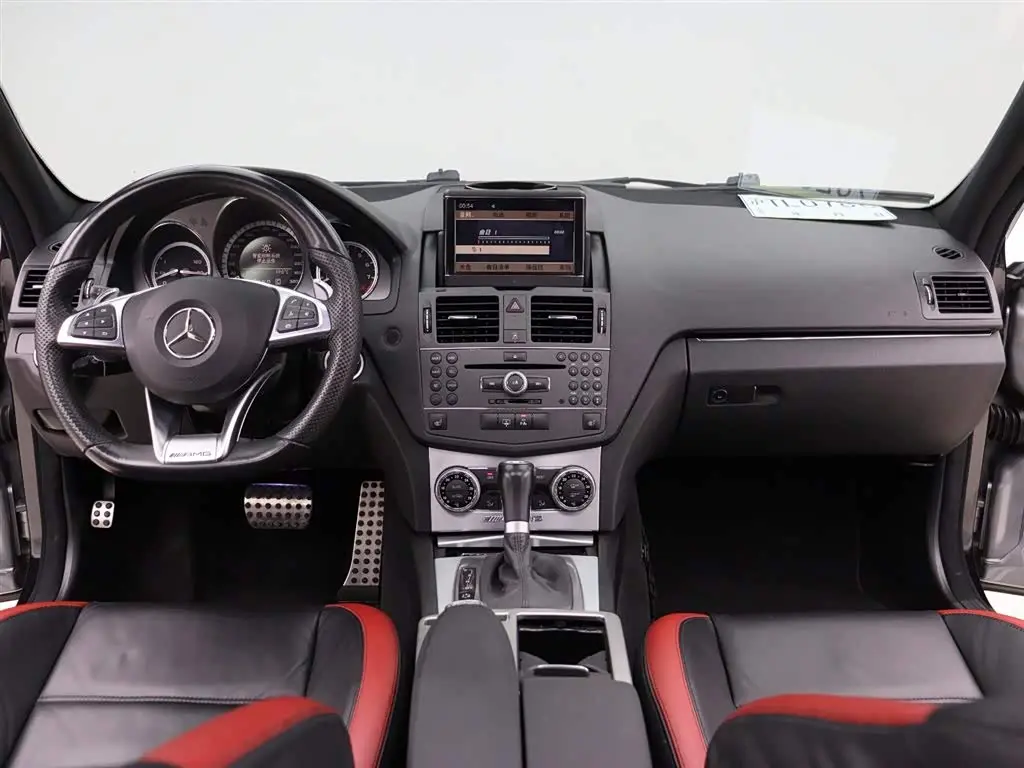 Mercedes-Benz C-Class AMG 2010 — Şəkil 12/20