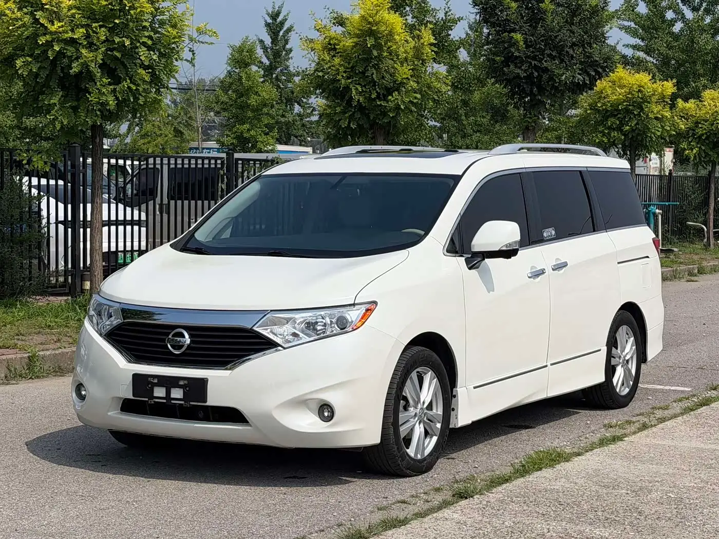 Nissan Quest, 2017