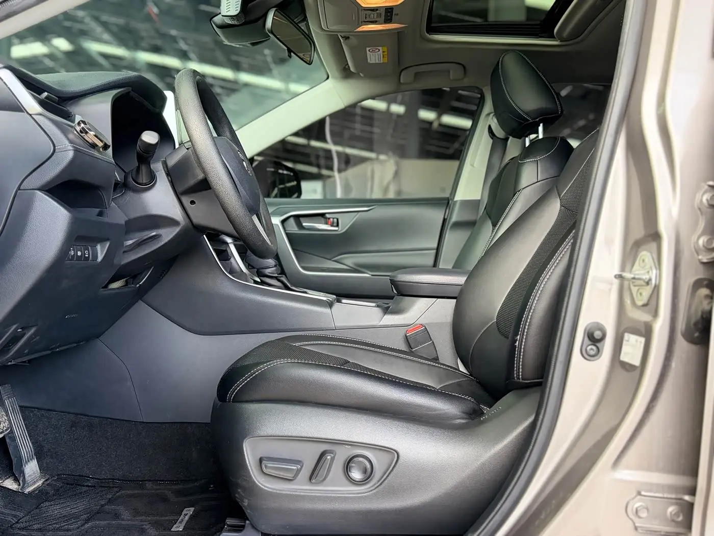Toyota RAV4 Rongfang 2021 — Şəkil 11/11