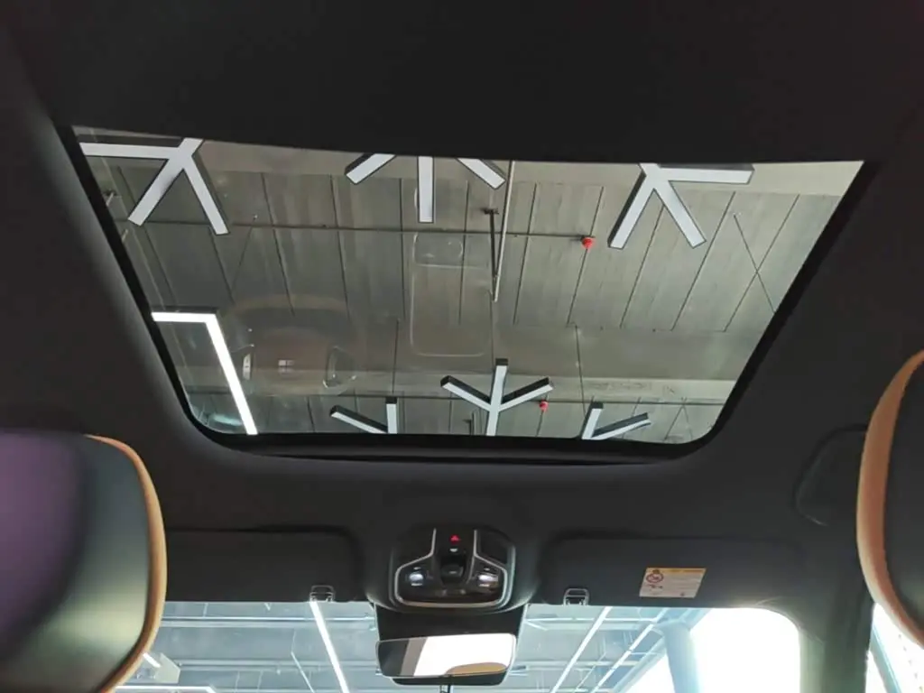 Geely Galaxy Galaxy Starship 7 EM-i 2025 — Фото 18/20