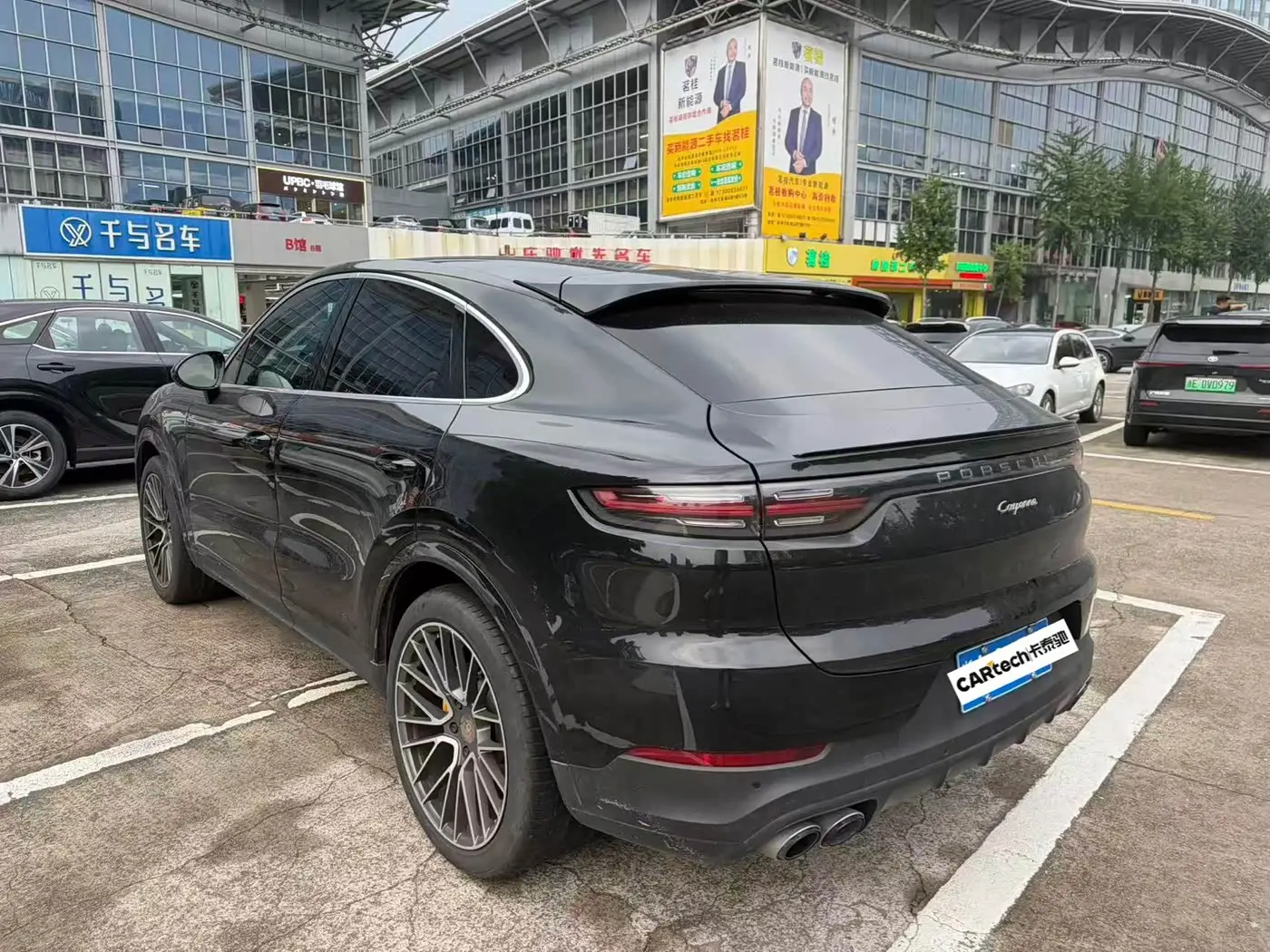 Porsche Cayenne 2019 — Фото 4/12