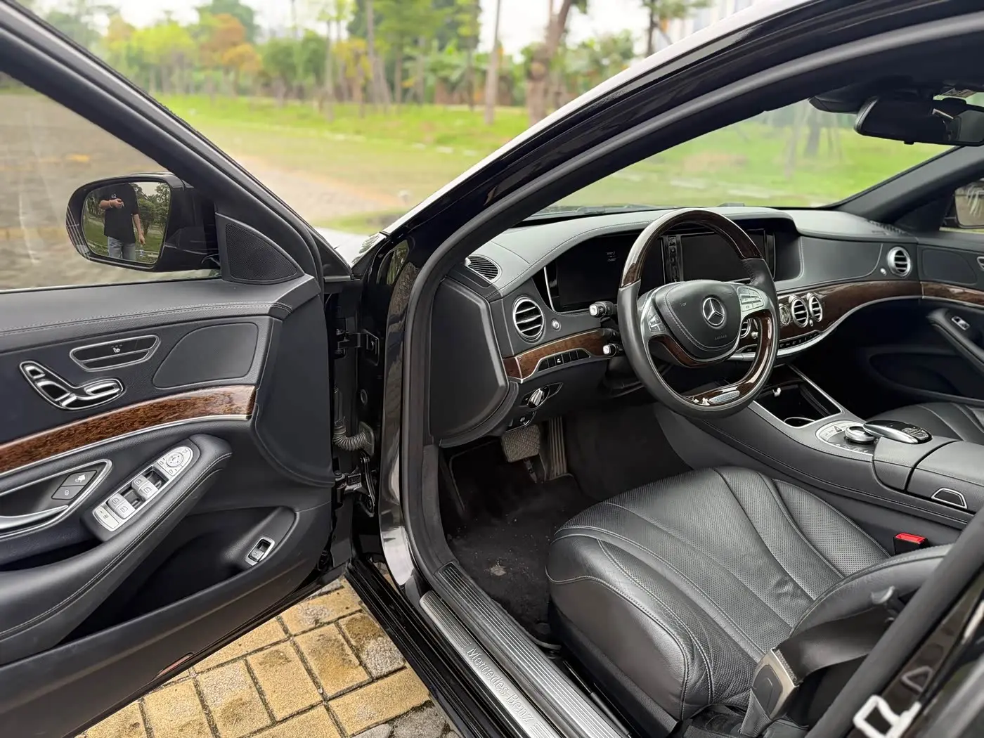 Mercedes-Benz S-Class 2015 — Photo 8/20