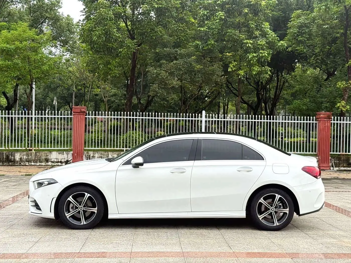 Mercedes-Benz A-Class 2022 — Фото 7/9