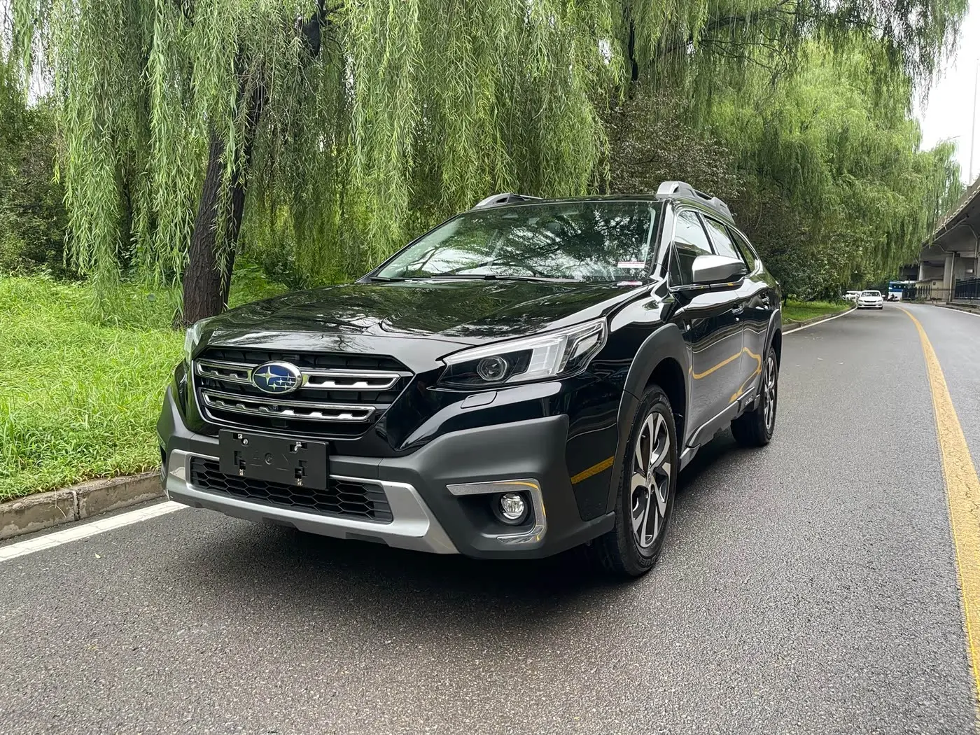 Subaru Outback 2021 — Photo 1/15