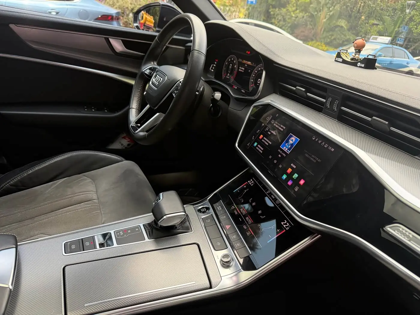 Audi A6L 2021 — Фото 8/16