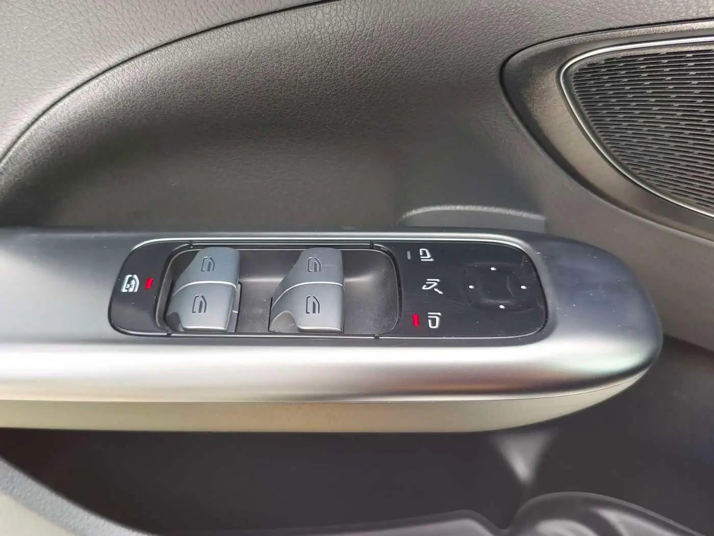 Mercedes-Benz C-Class 2022 — Фото 17/20