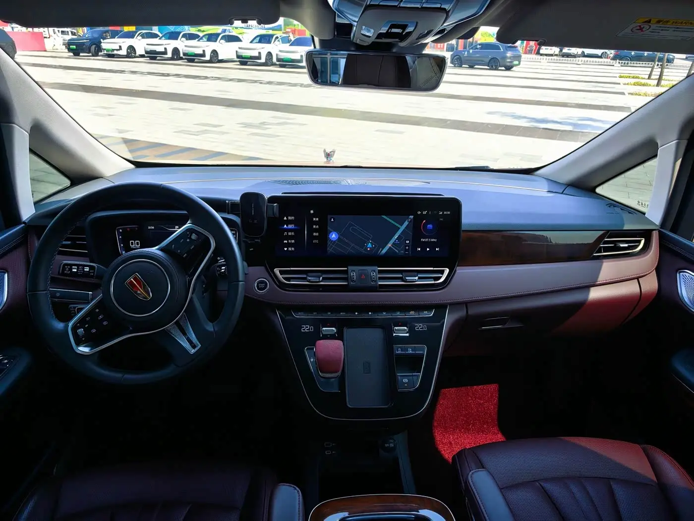 Hongqi HQ9 2024 — Photo 15/19