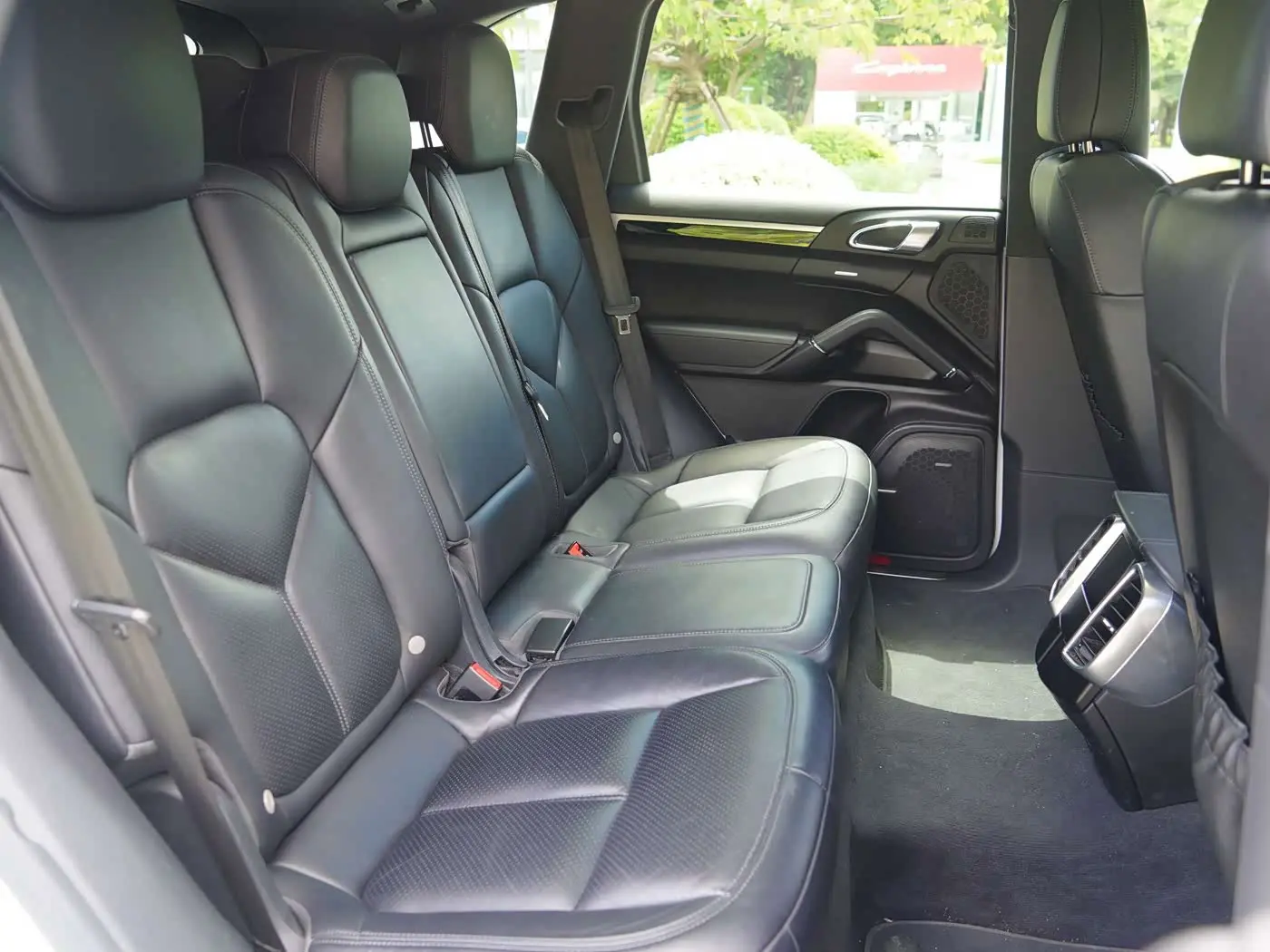Porsche Cayenne New Energy 2015 — Şəkil 13/19
