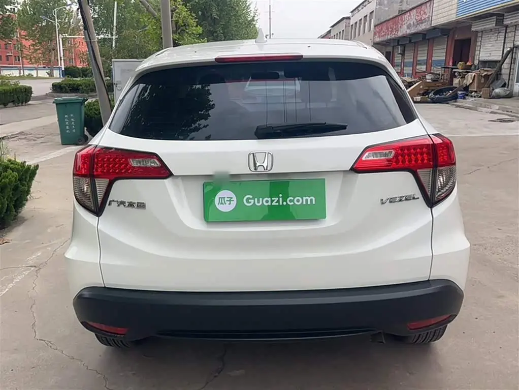 Honda Vezel 2021 — ფოტო 7/16