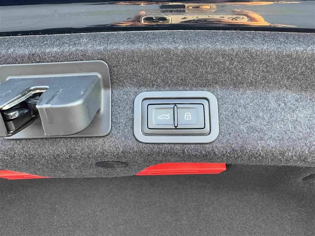 Audi A6L 2024 — Photo 17/20