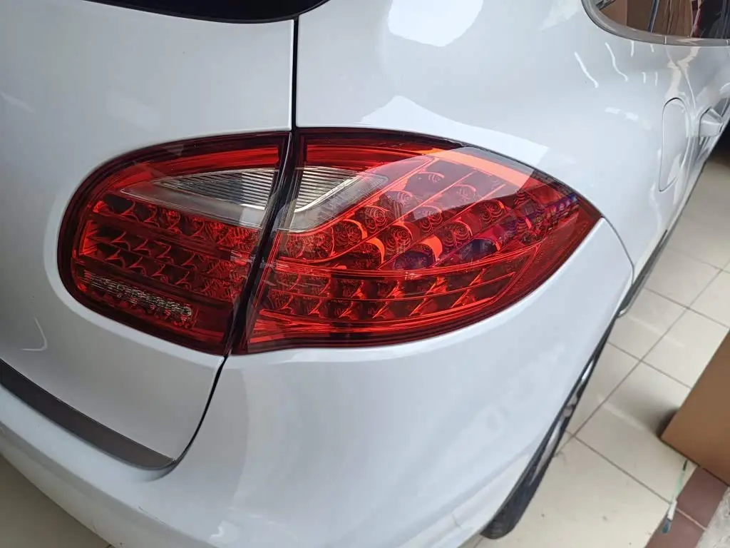 Porsche Cayenne 2014 — Photo 15/20