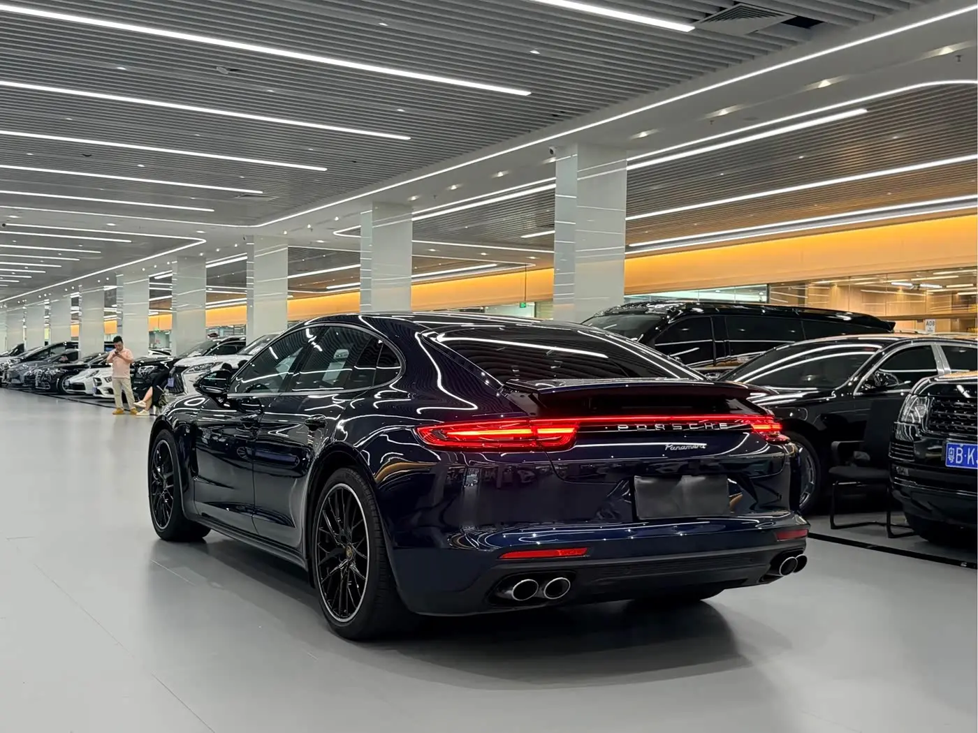 Porsche Panamera 2020 — Photo 14/16