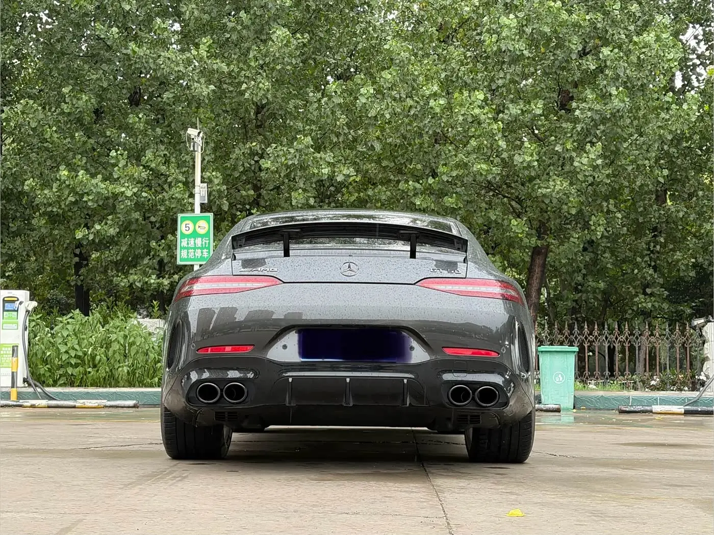 Mercedes-Benz AMG GT 2025 — Фото 18/19