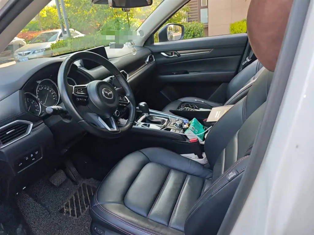 Mazda CX-5 2021 — Photo 8/20