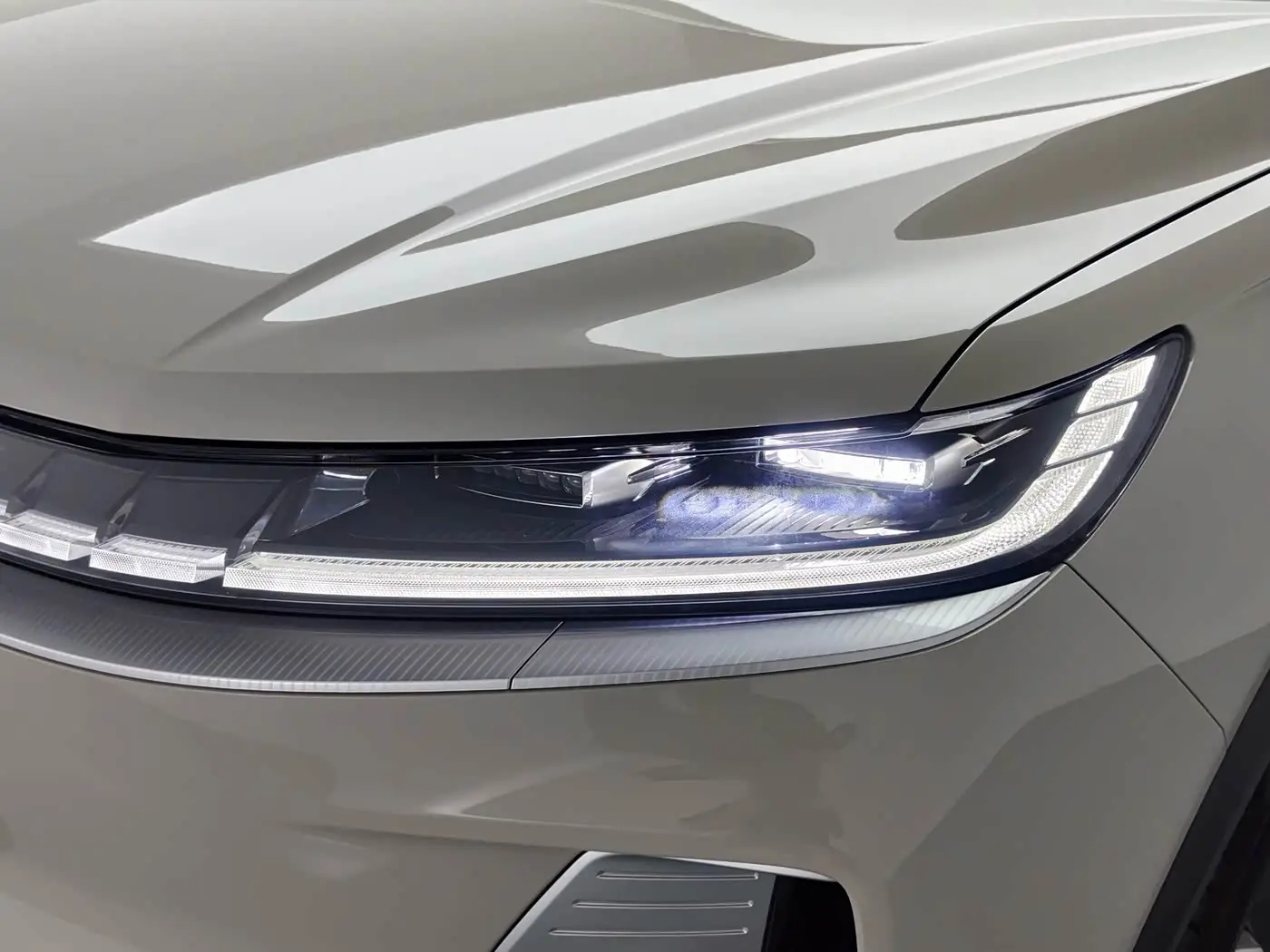 Haval Xiaolong MAX 2025 — Фото 10/18