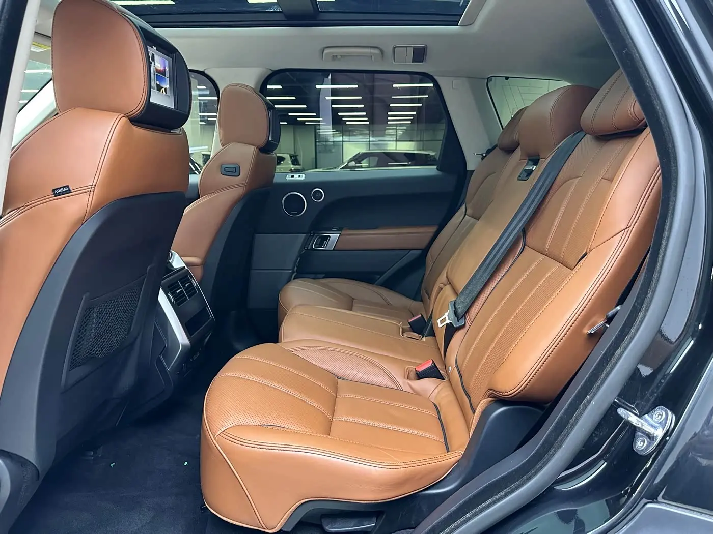Land Rover Range Rover Sport 2017 — Şəkil 11/17
