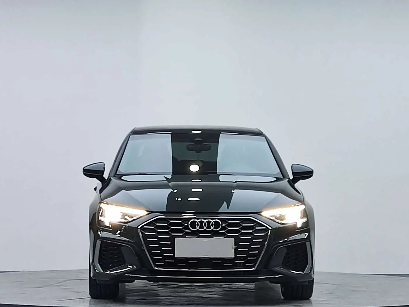 Audi A3 2022 — Photo 3/18