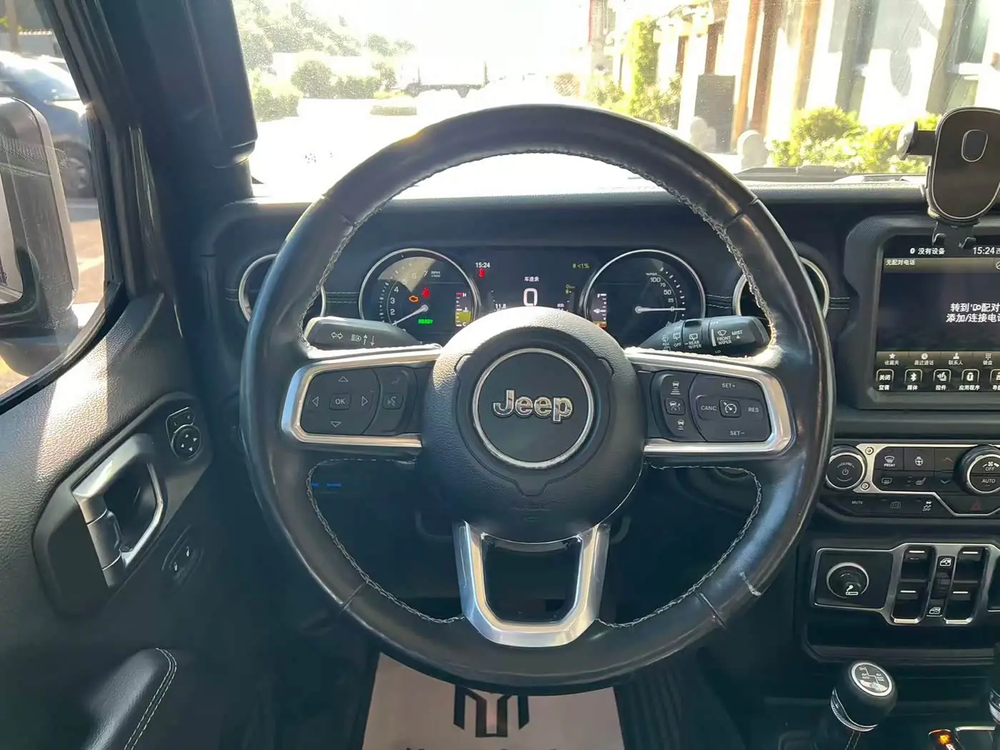 Jeep Wrangler 4xe 2022 — Фото 7/11