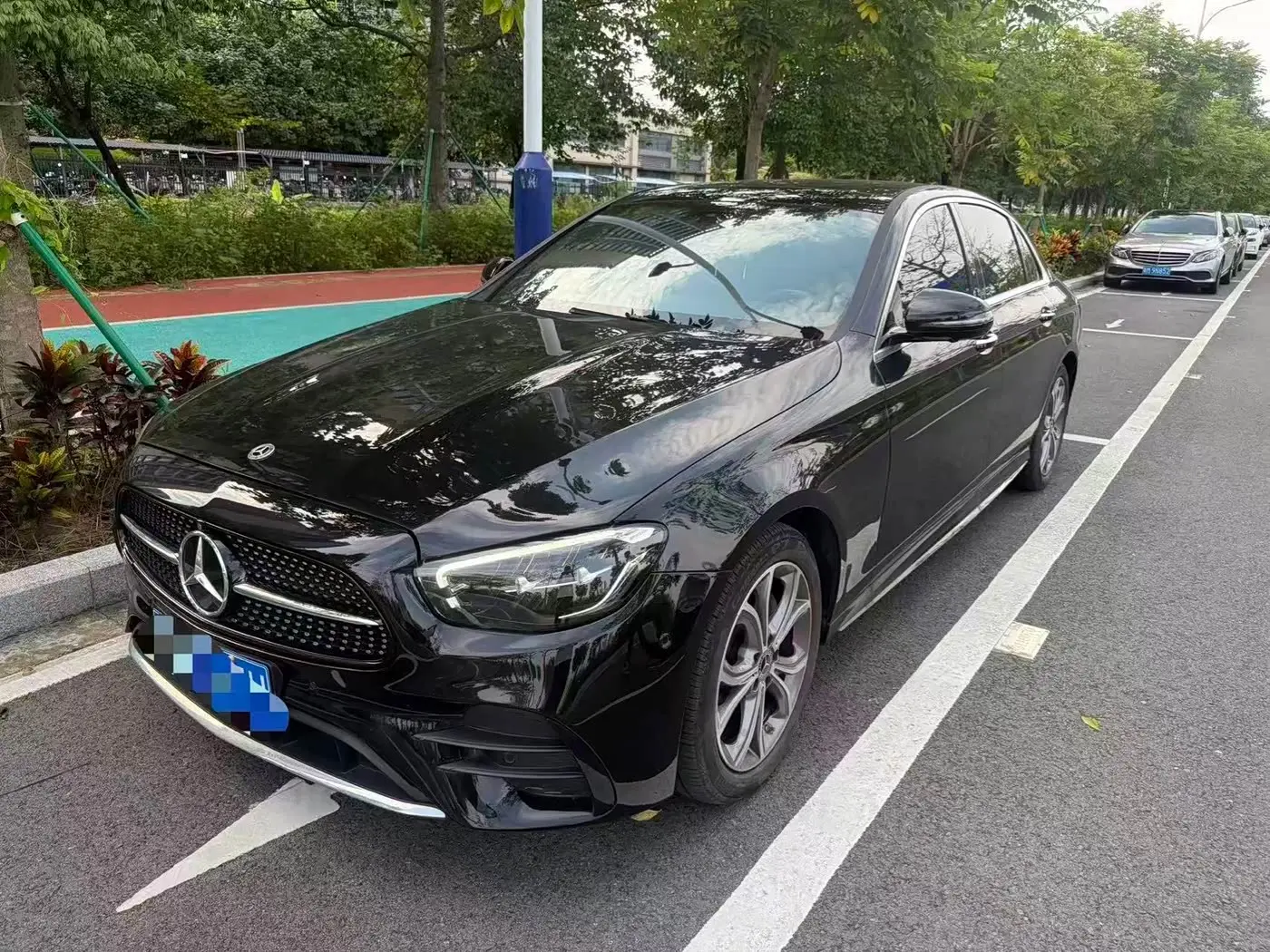 Mercedes-Benz E-Class 2023 — Şəkil 1/11