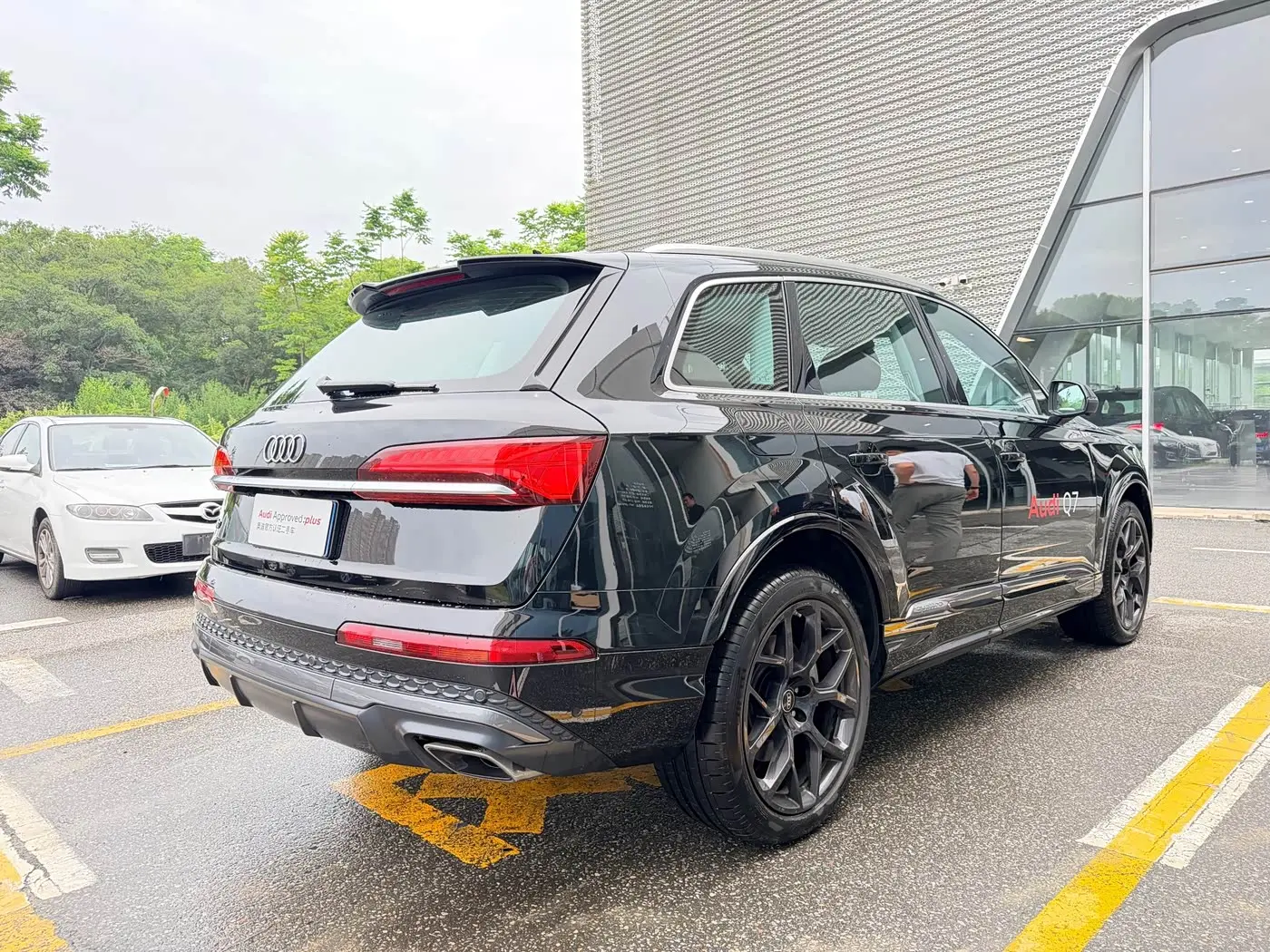 Audi Q7 2025 — Photo 13/13