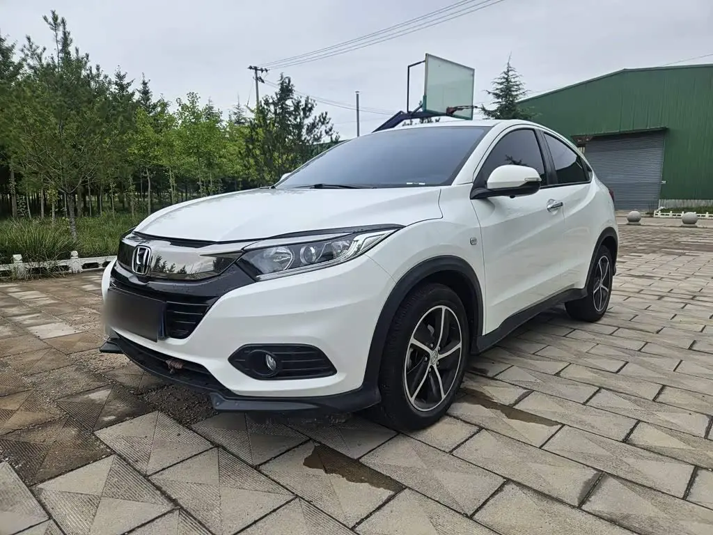 Honda Vezel 2022 — Photo 2/12