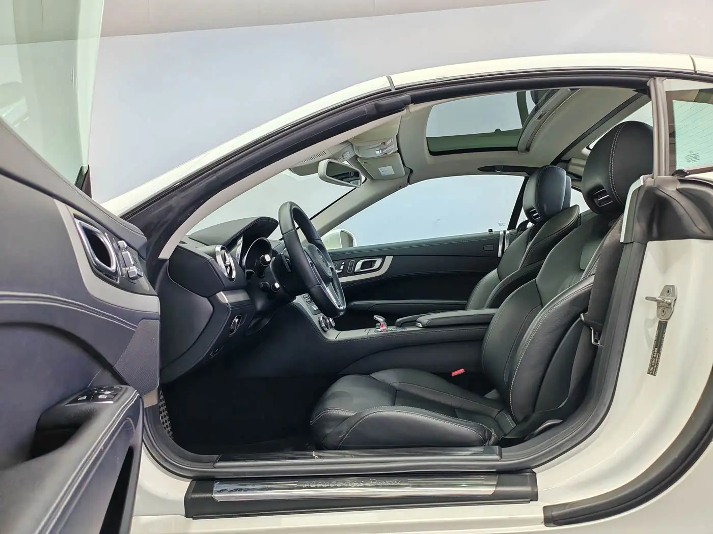 Mercedes-Benz SL-Class 2013 — Фото 9/19
