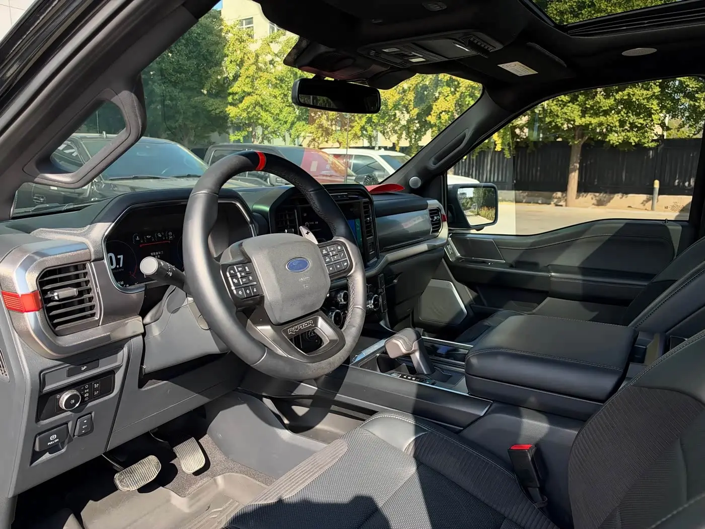 Ford F-150 Raptor 2024 — Photo 10/16