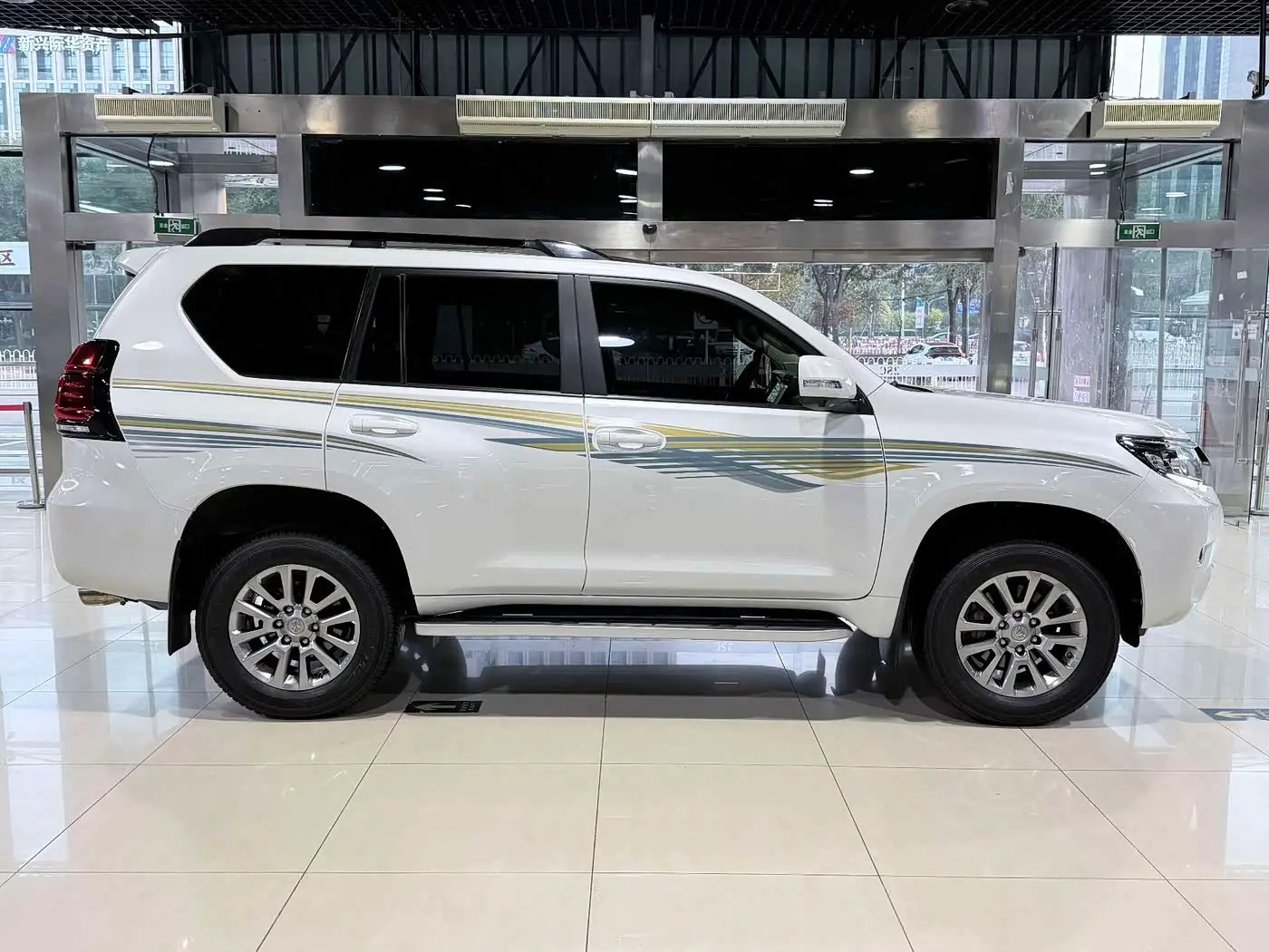 Toyota Prado 2018 — Фото 19/20