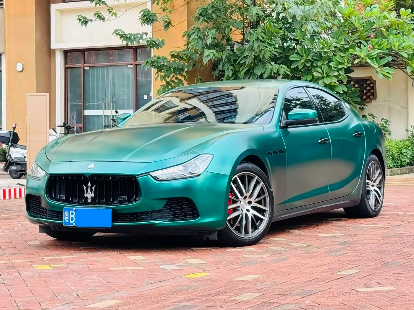 Maserati Ghibli 2016 — Фото 1/9
