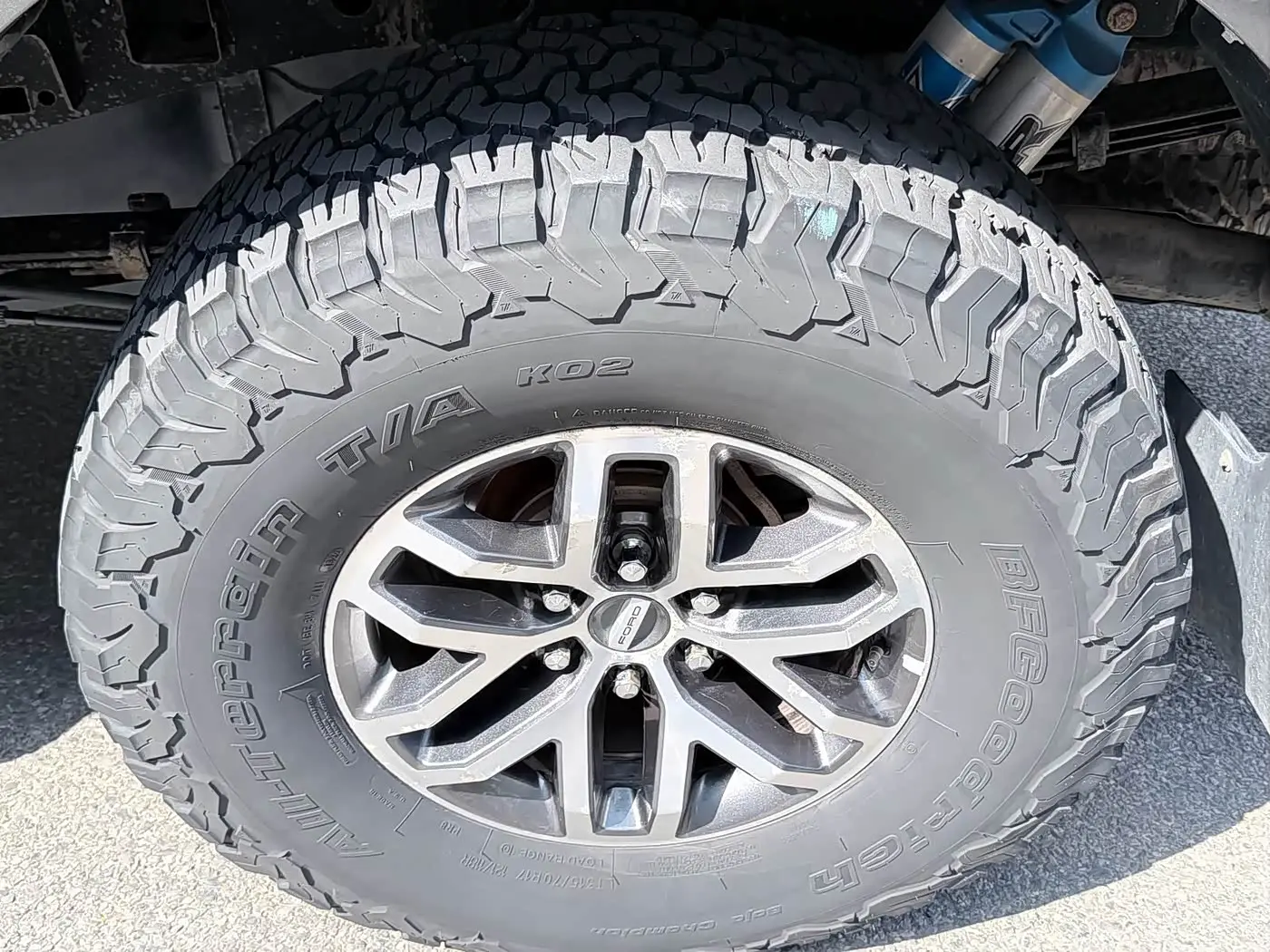 Ford F-150 Raptor 2018 — Фото 11/13