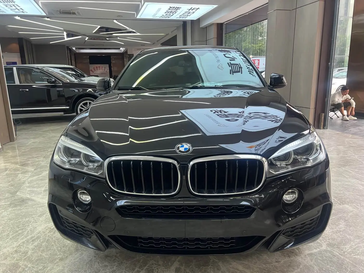 BMW X6 2019 — Photo 1/12