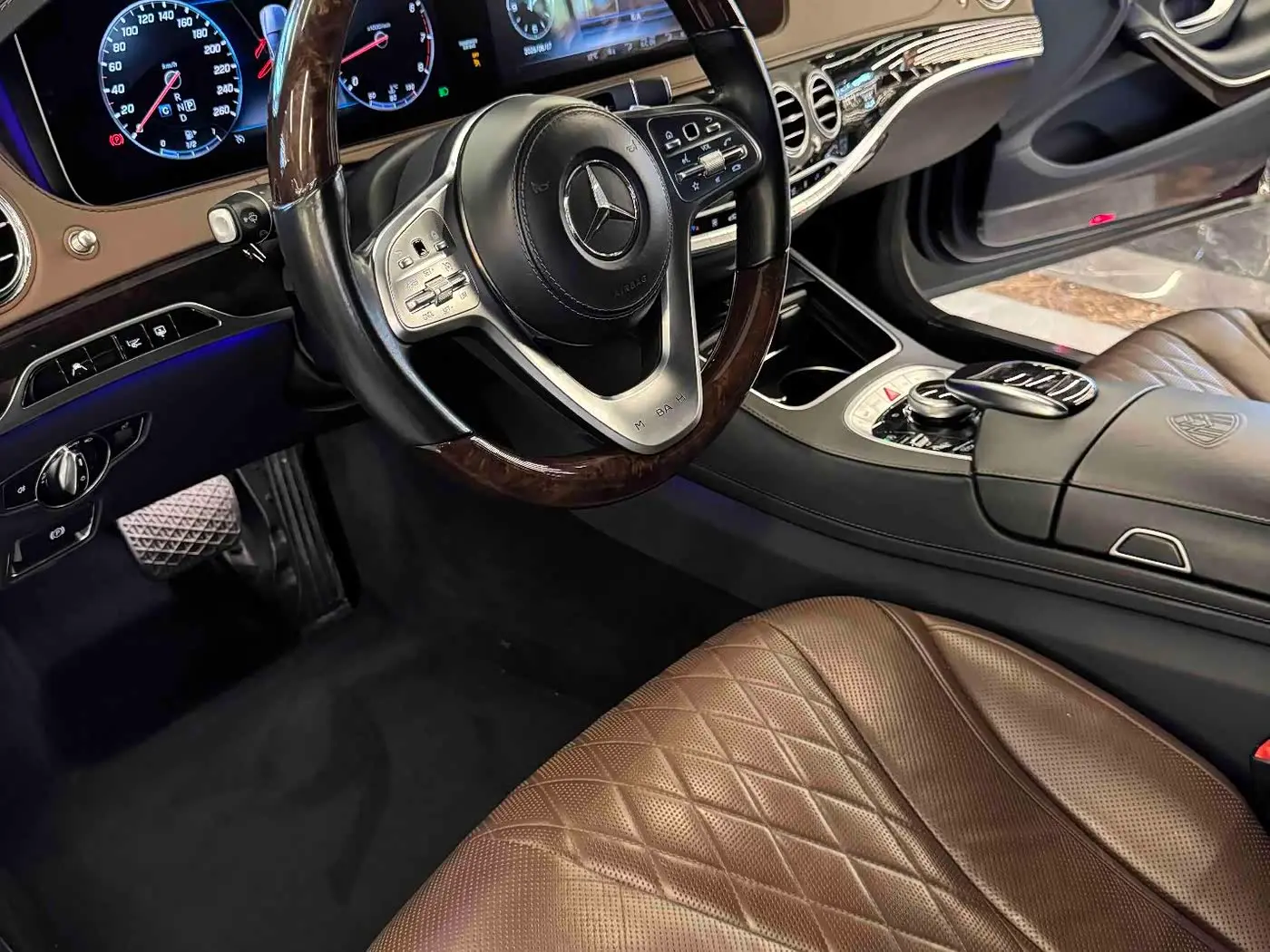 Mercedes-Benz Maybach S-Class 2018 — Фото 7/12