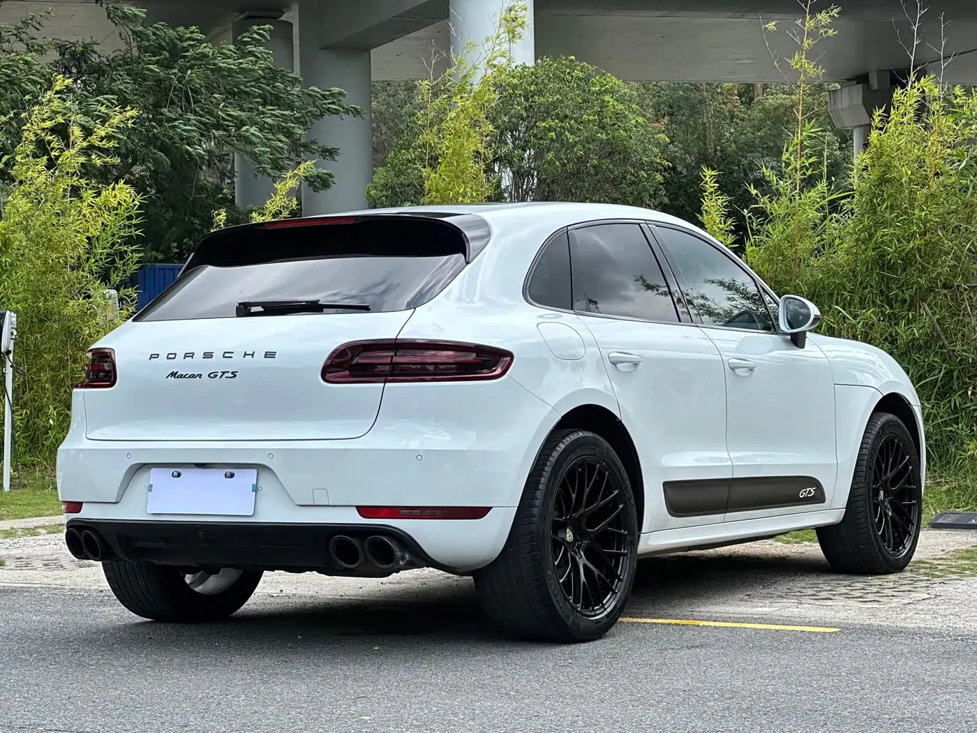 Porsche Macan 2017 — Şəkil 4/18