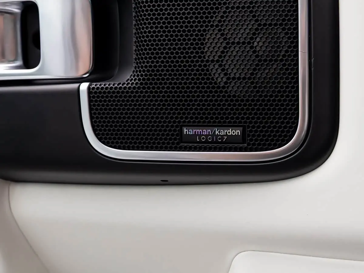 Land Rover Range Rover 2012 — Фото 18/20