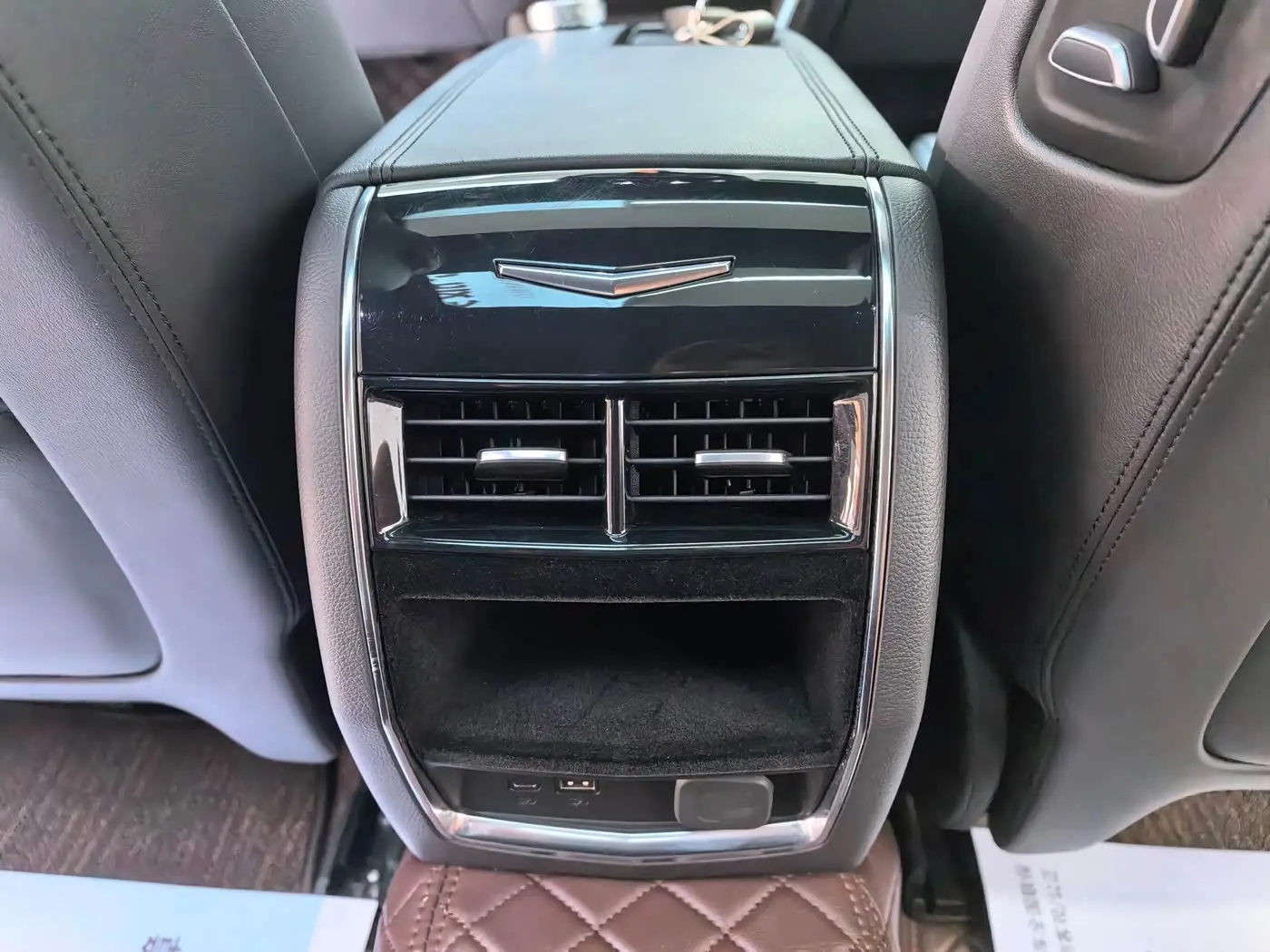 Cadillac CT6 2024 — Photo 18/20