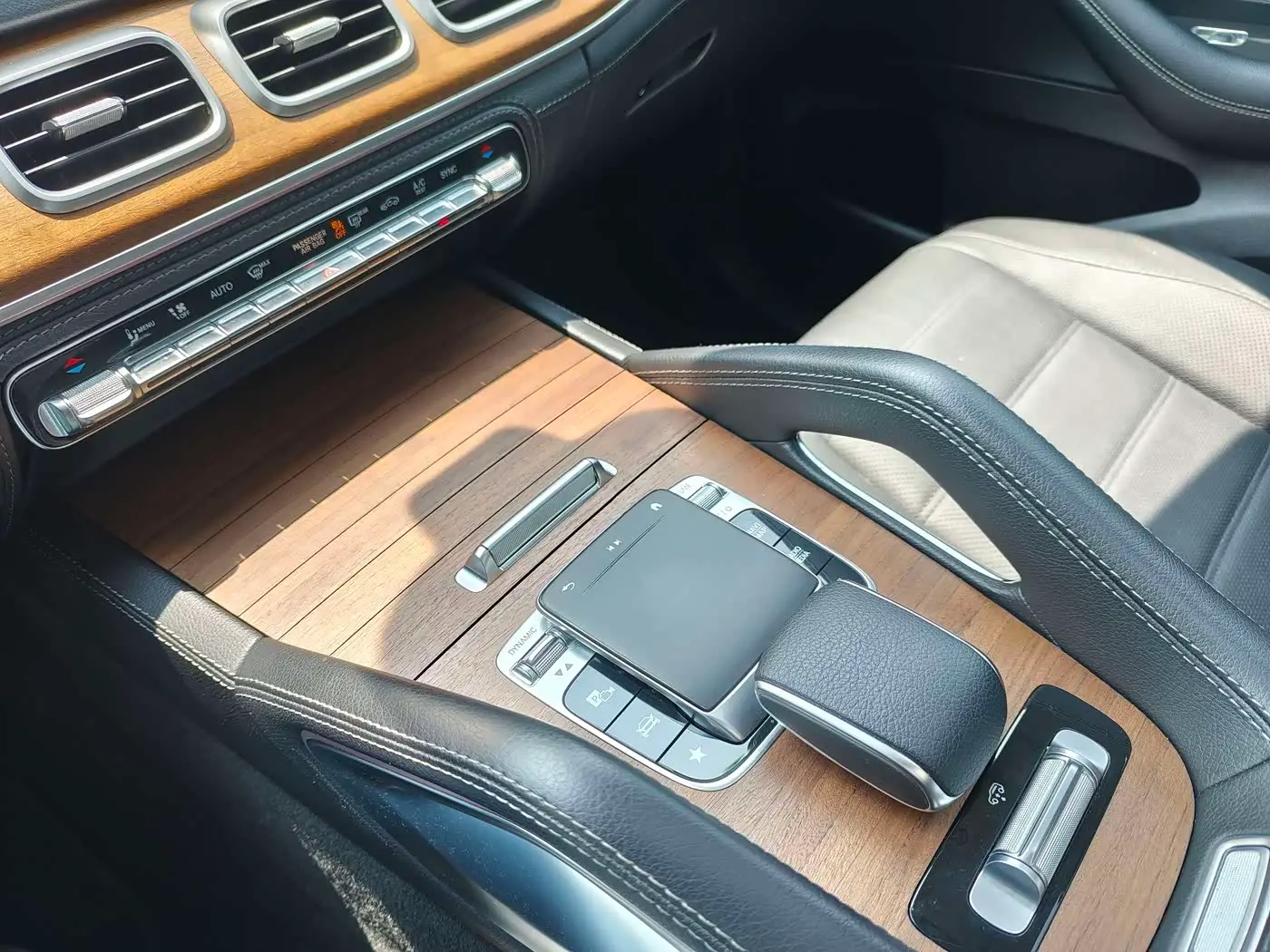 Mercedes-Benz GLS 2020 — Photo 20/20