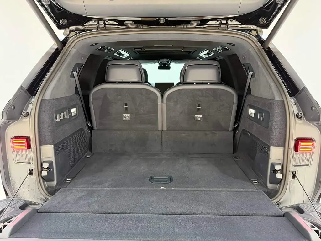 ZEEKR 9X 2026 — Photo 14/20