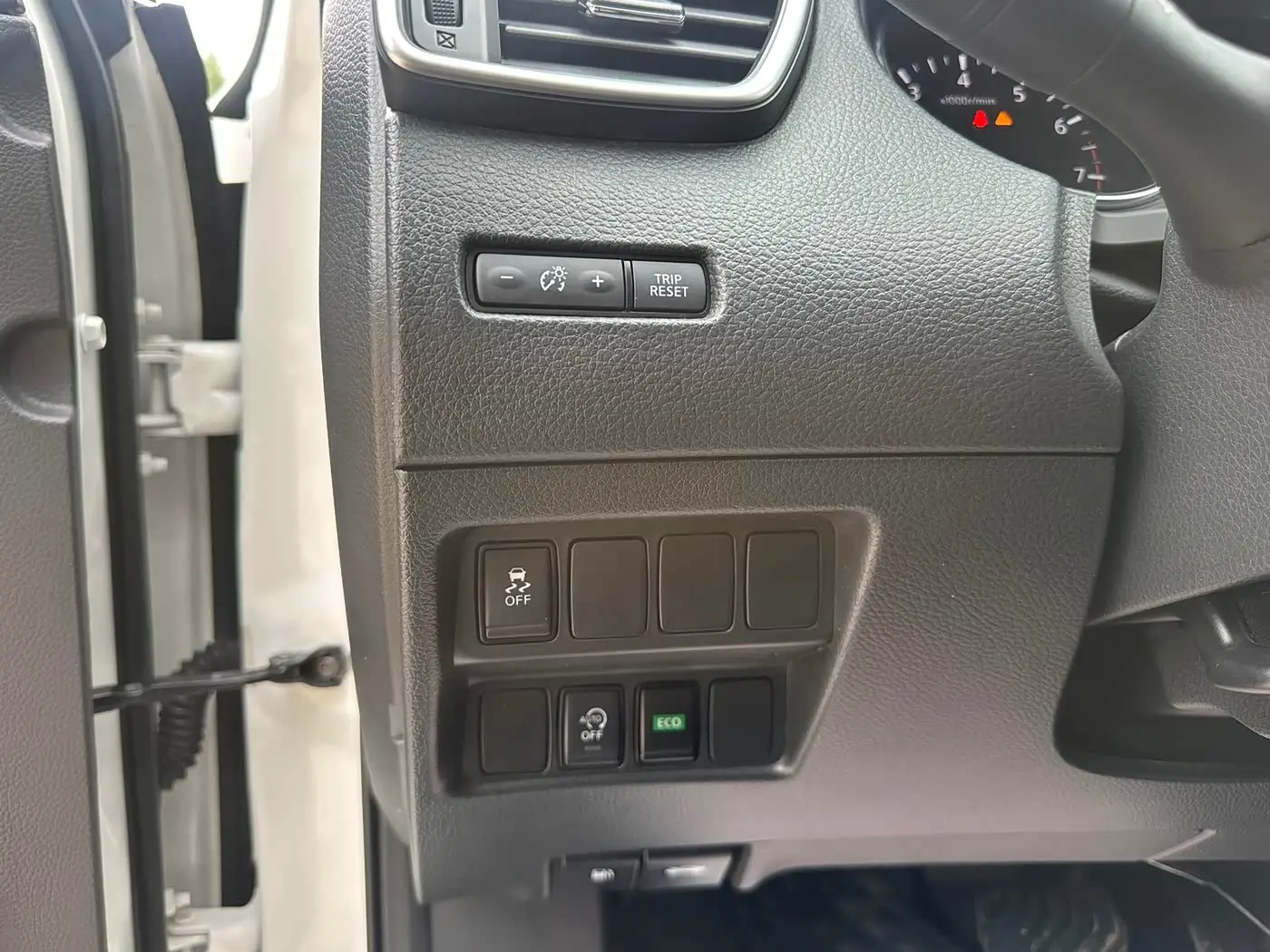 Nissan Qashqai 2023 — Photo 6/20